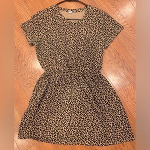 Cute, comfortable t shirt, A line dress.